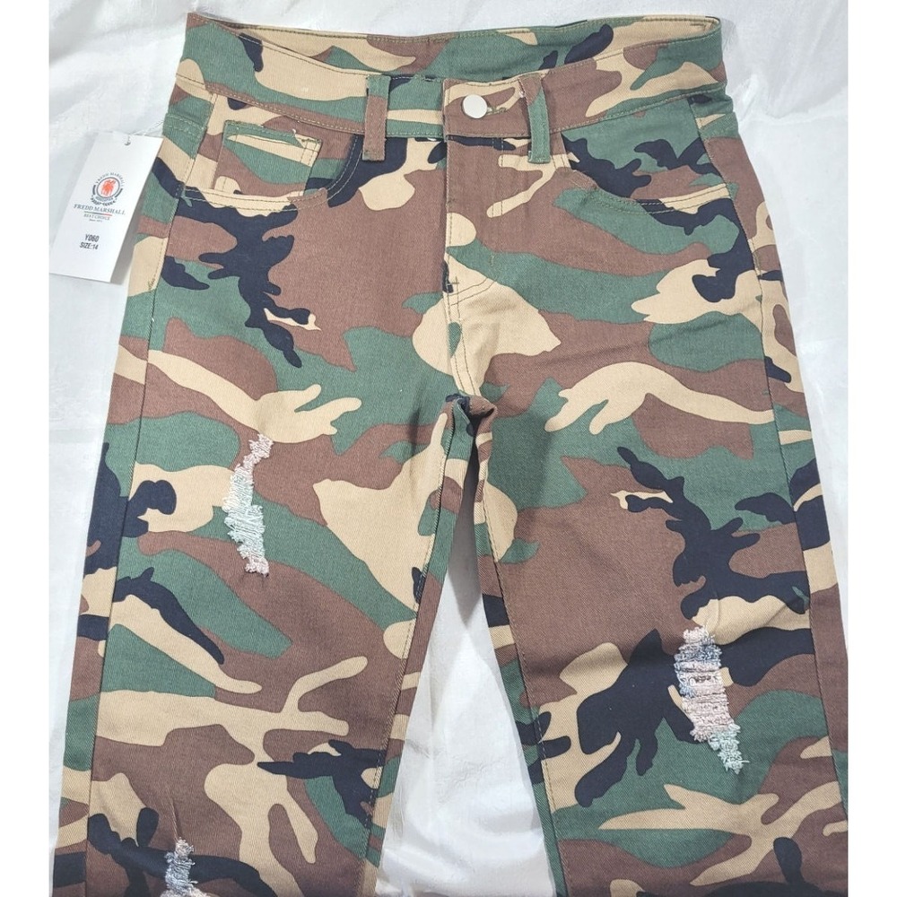 Fredd Marshall‎ Kid's Youth Camo Distressed Ripped Stretch Jeans - Size 14
